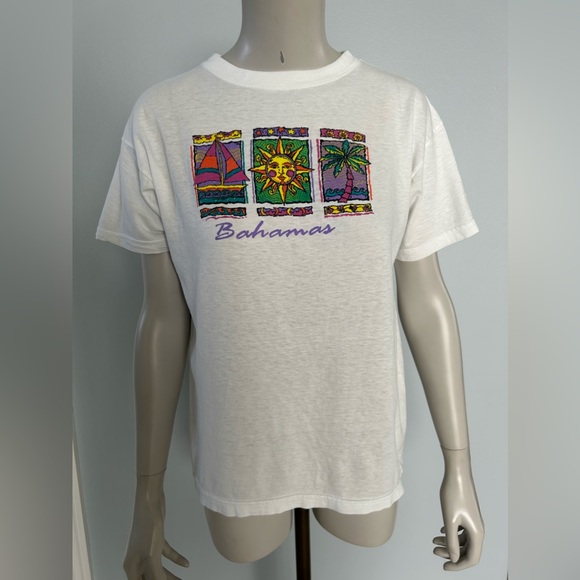 Vintage Bahamas Short Sleeve Men’s Souvenir T-Shirt - Picture 9 of 10